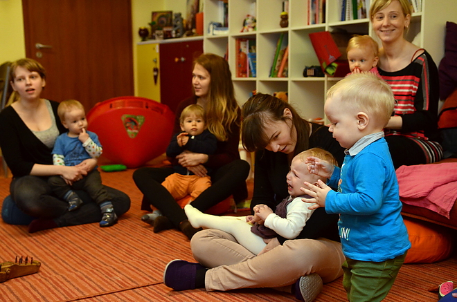 szuletes_hete_holdam_170509_vcs_1.jpg szuletes_hete_holdam_170509_vcs_1.jpg