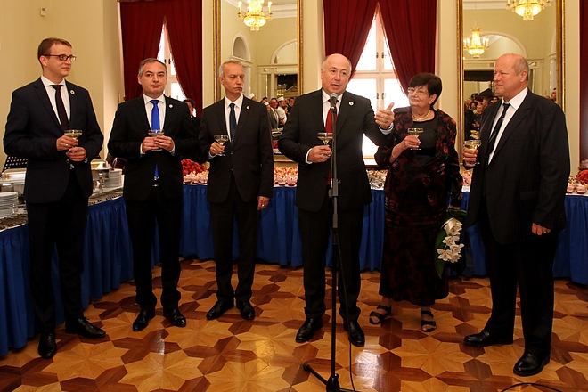unnepi_kozgyules_2.jpg unnepi_kozgyules_2.jpg
