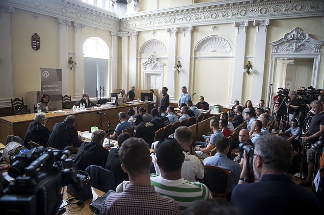 kamion_migr2.jpg