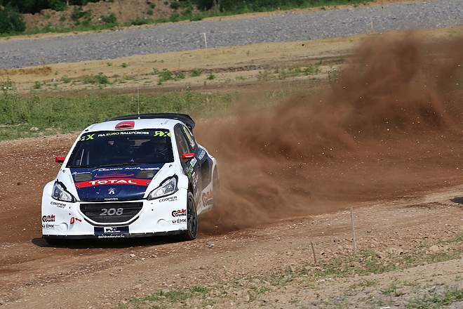 kiss_pal_tamas_peugeot2.jpg kiss_pal_tamas_peugeot2.jpg
