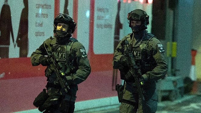 london_terror_fegyveres_rendor_mti.jpg