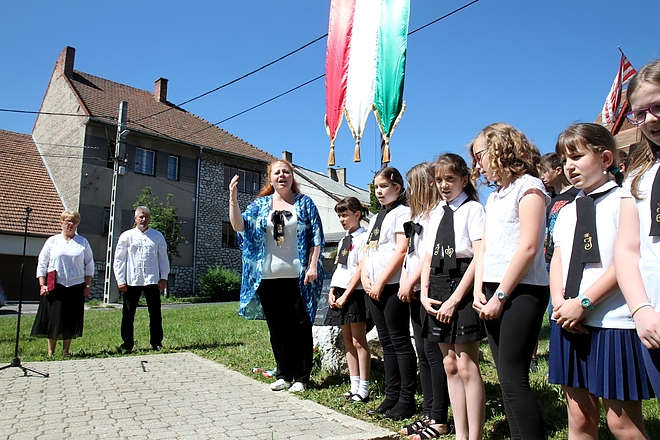 megemlekezes_orszagzaszlo_kovacsne_170602_ja_19.jpg