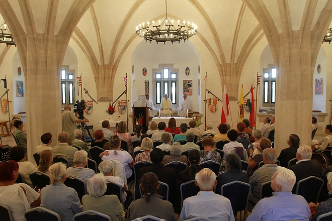 szent_hedvig_170716ml_4.jpg szent_hedvig_170716ml_4.jpg