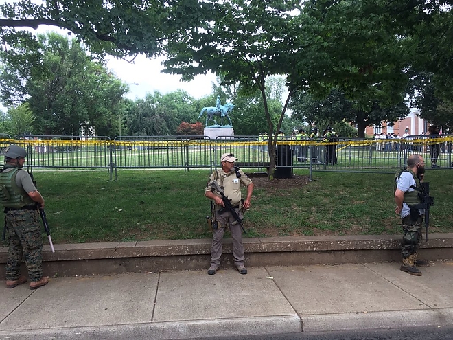 usa_riot_right6.jpg usa_riot_right6.jpg