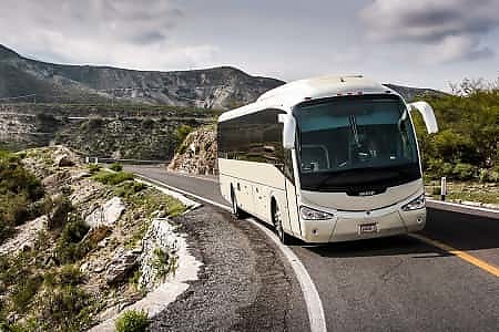 busz_szakadek.jpg