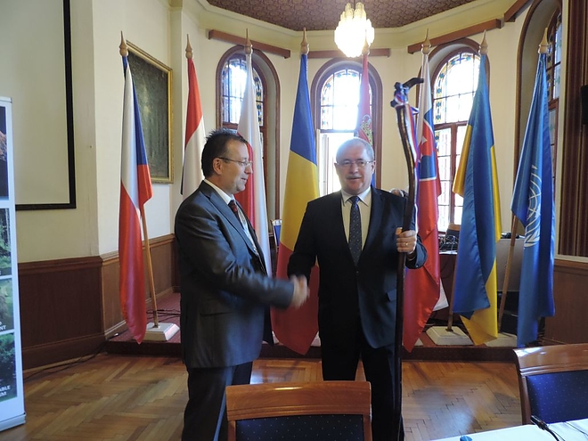 karpatok_keretegyezmeny_171012_ki_10.jpg karpatok_keretegyezmeny_171012_ki_10.jpg