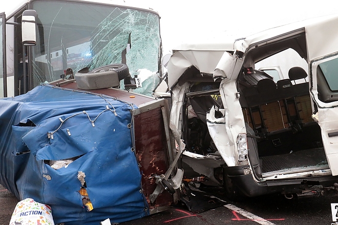 halalos_busz_baleset_171125_mti_2.jpg