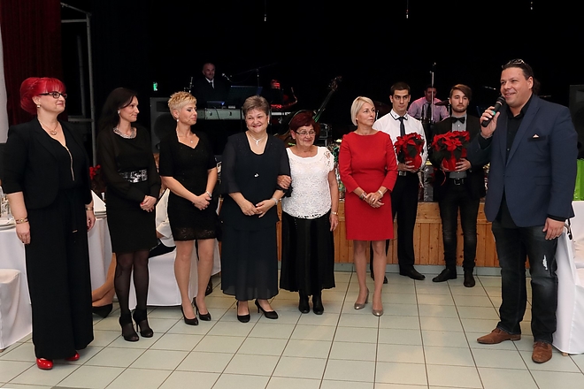 katalin_bal_171125ml_21.jpg