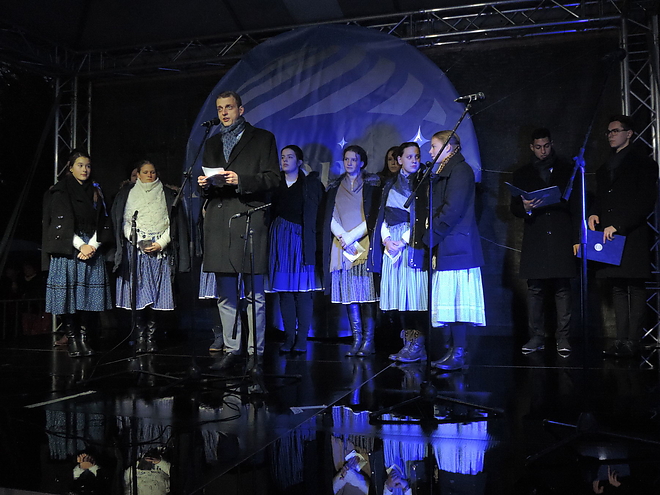 adventi_gyertyagyujtas_171203_vcs_15.jpg