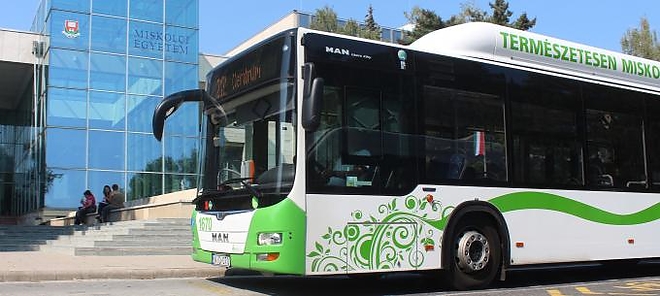 egyetem_busz_jarat_ill.jpg egyetem_busz_jarat_ill.jpg