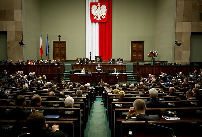 lengyel_parlament.jpg lengyel_parlament.jpg