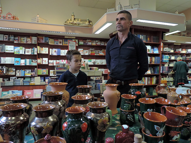 viszkis_konyv_171202_vcs_01.jpg viszkis_konyv_171202_vcs_01.jpg