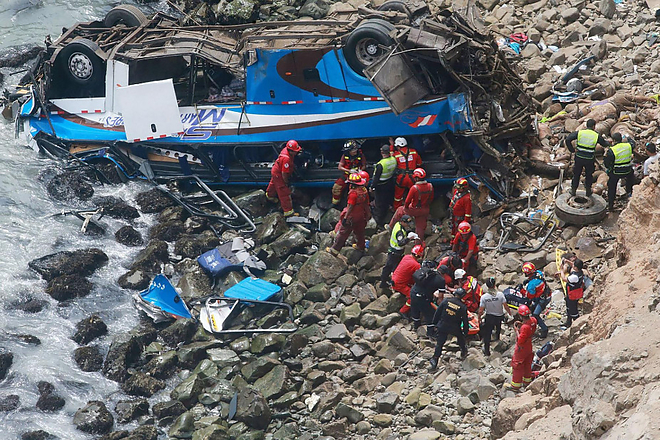 peru_busz_baleset_tragedia_180102.jpg