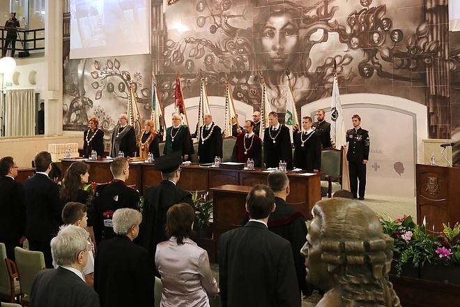 diploma_atado_180208ml_13.jpg