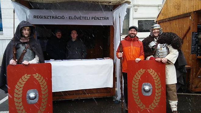 herman_otto_muzeum_legio_farsang_stand.jpg