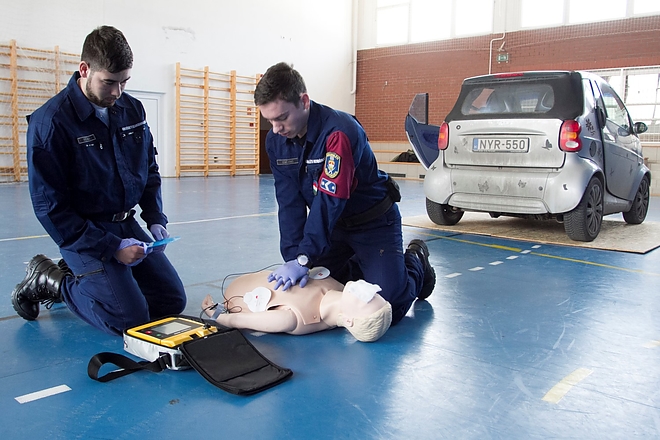 eletmento_verseny_rendor_180322ml_25.jpg