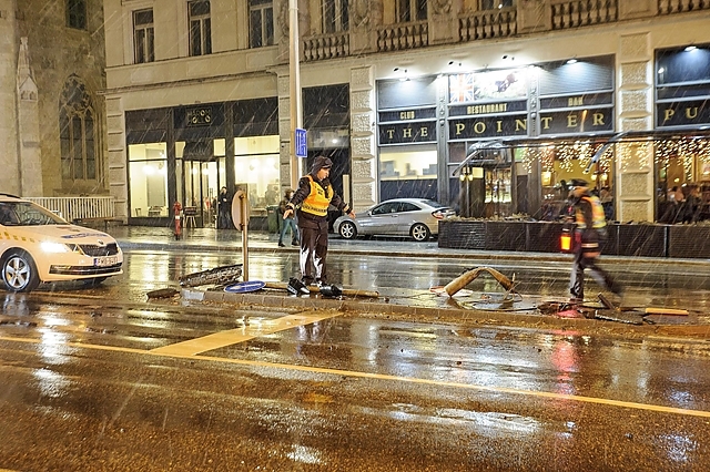 gazolas_rendor_budapest.jpg