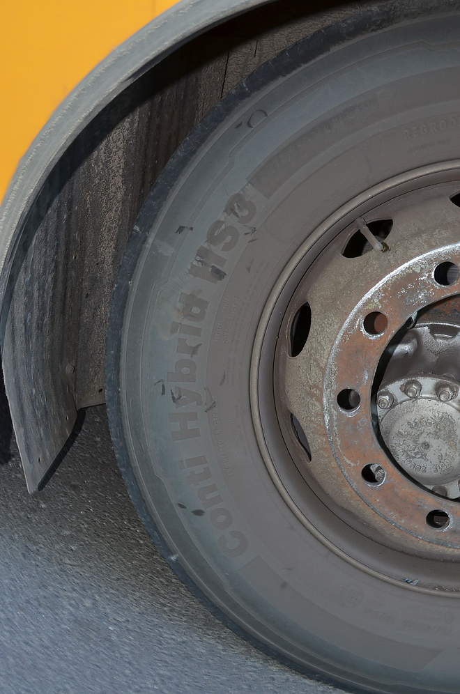 kerek_nelkuli_autobusz2.jpg kerek_nelkuli_autobusz2.jpg