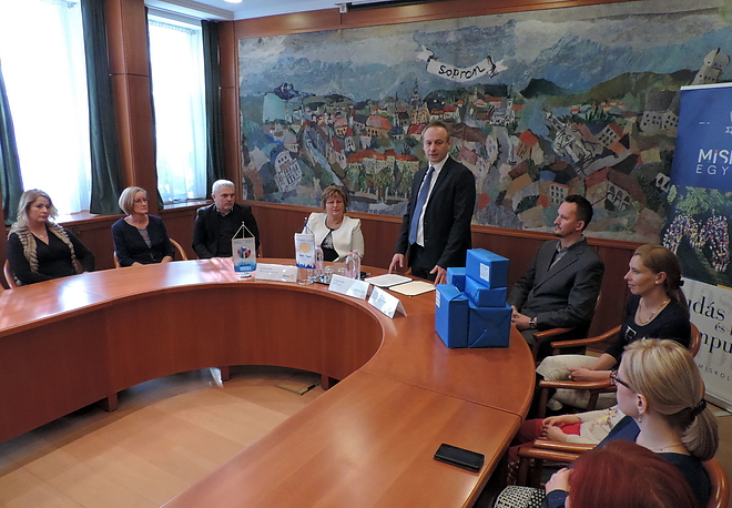 rotary_180228_vcs_01.jpg rotary_180228_vcs_01.jpg