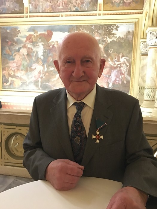 szabo_gyorgy_lovagkereszt_1.jpg szabo_gyorgy_lovagkereszt_1.jpg