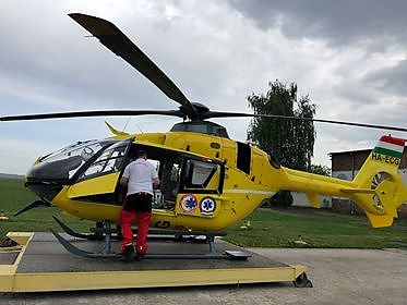 baleset_37_arnot_mentohelikopter_180424_olvaso.jpg