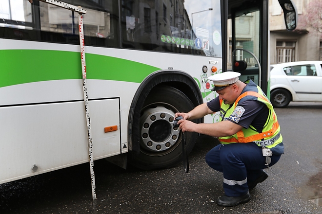 buszbaleset1.jpg