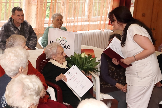 90_eves_koszontese_180517ml_4.jpg