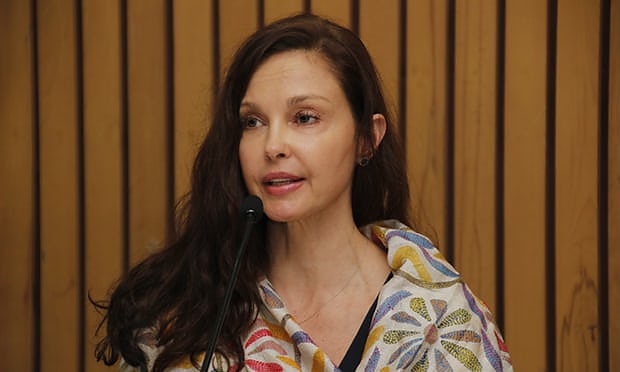 ashley_judd.jpg ashley_judd.jpg