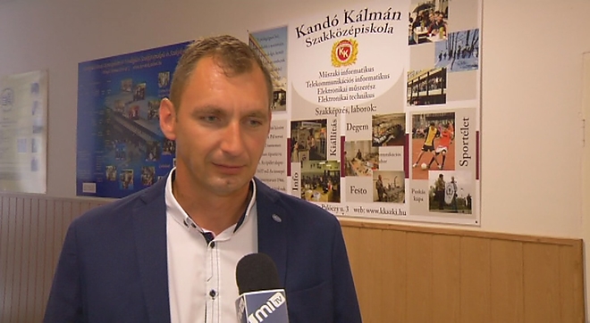 felnottkepzes1.jpg