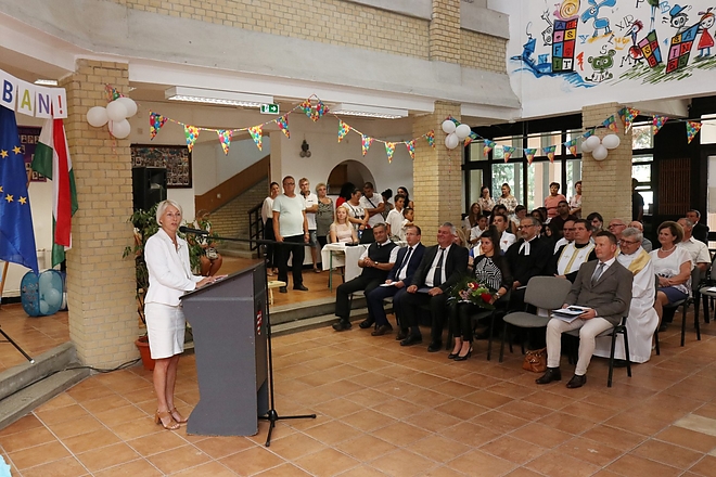 arnoti_iskola_180831ml_13.jpg arnoti_iskola_180831ml_13.jpg