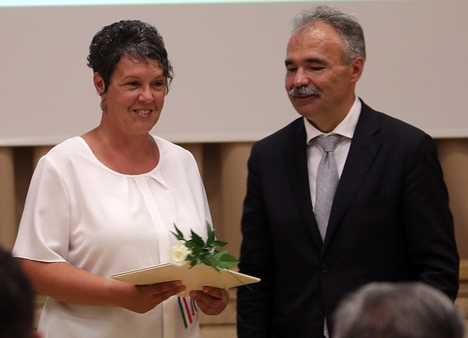 galvacsne_kertesz_veronika_nagy_istvan_miniszter_elismeres_eszakerdo.jpg galvacsne_kertesz_veronika_nagy_istvan_miniszter_elismeres_eszakerdo.jpg