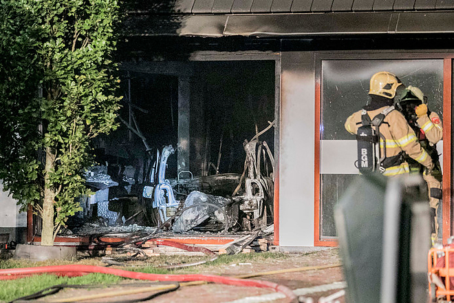 gazpalack_auto_varoshaza_robbanas_holland.jpg gazpalack_auto_varoshaza_robbanas_holland.jpg