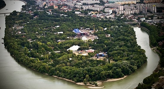 greener_sziget_2.jpg greener_sziget_2.jpg