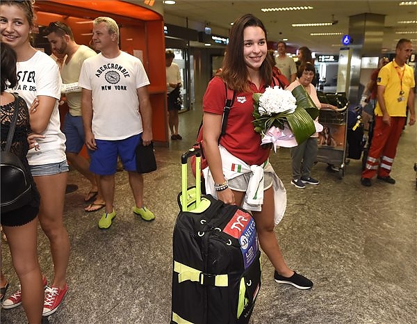 kesely_ajna.jpg kesely_ajna.jpg