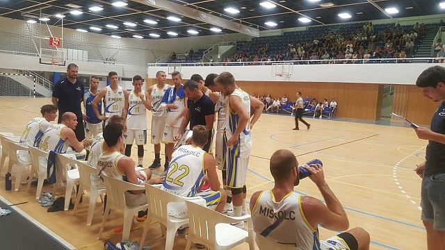 meafc_salgotarjan_ferfi_kosarlabda.jpg meafc_salgotarjan_ferfi_kosarlabda.jpg