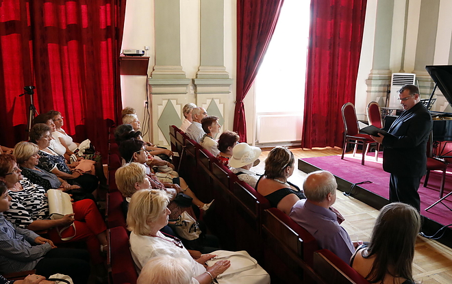 szemere_szalon_1807027_vcs_1.jpg szemere_szalon_1807027_vcs_1.jpg