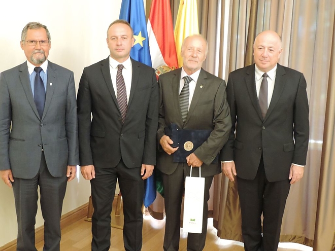 vinnai_dijatado_201808236.jpg vinnai_dijatado_201808236.jpg