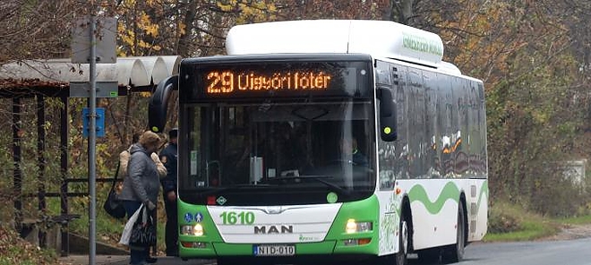 29es_busz_mvk.jpg