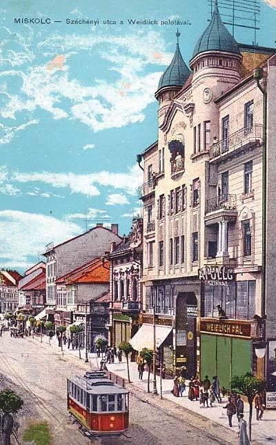 apollo-mozi_hungaricana.jpg apollo-mozi_hungaricana.jpg