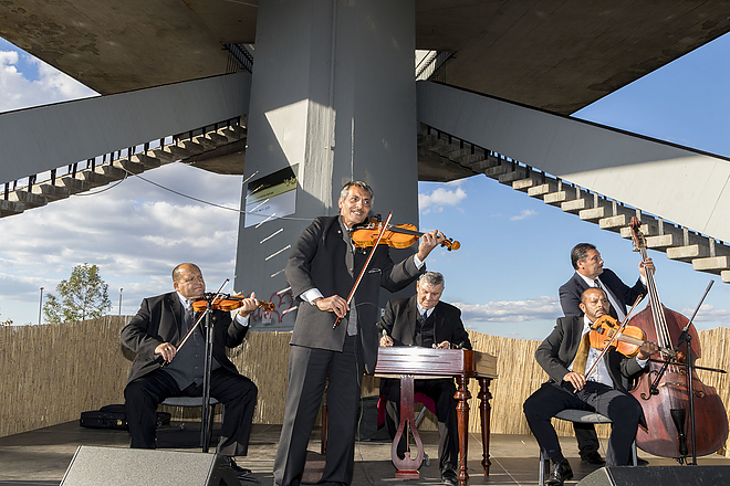 szent_mihaly_nap_az_avasi_kilatonal_092918_bl_018_web.jpg szent_mihaly_nap_az_avasi_kilatonal_092918_bl_018_web.jpg