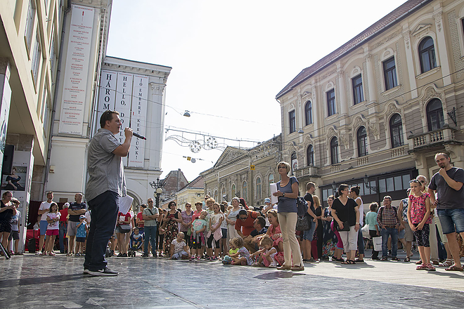 szinhazi_szabadteri_evadnyito_20180902_bl_010_web.jpg szinhazi_szabadteri_evadnyito_20180902_bl_010_web.jpg