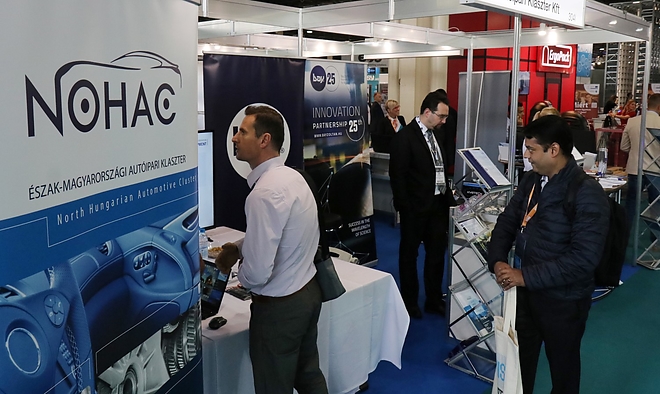 automotive_181017ml_67.jpg automotive_181017ml_67.jpg