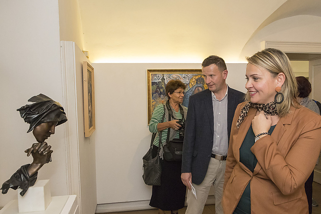 boldogasszony_kiallitas_megnyitoja_20181018_bl_014_web.jpg boldogasszony_kiallitas_megnyitoja_20181018_bl_014_web.jpg