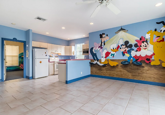disney_villa3_amerikaban.jpg