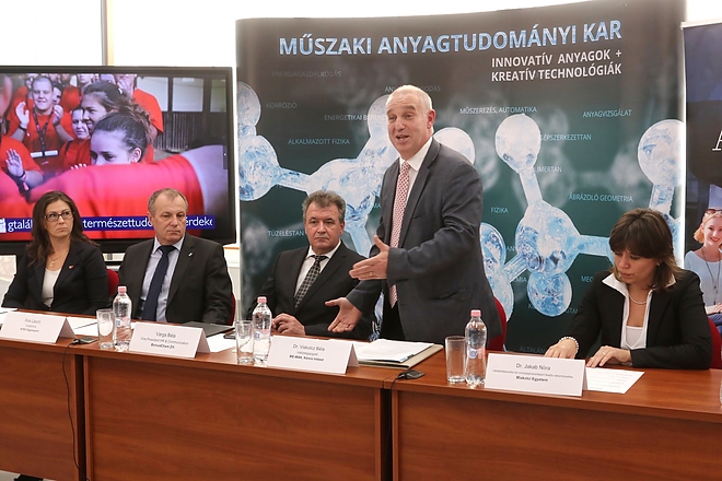 egyetem_vegyeszmernok_181015ml_12.jpg egyetem_vegyeszmernok_181015ml_12.jpg