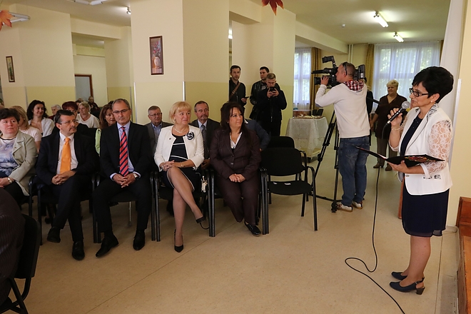 idosek_honapja_aranyalkony_181004_ja_6.jpg idosek_honapja_aranyalkony_181004_ja_6.jpg