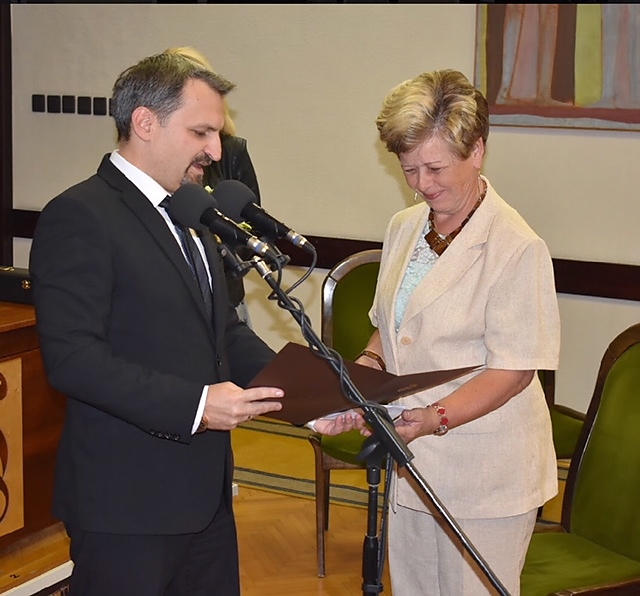 img_2366.jpg img_2366.jpg