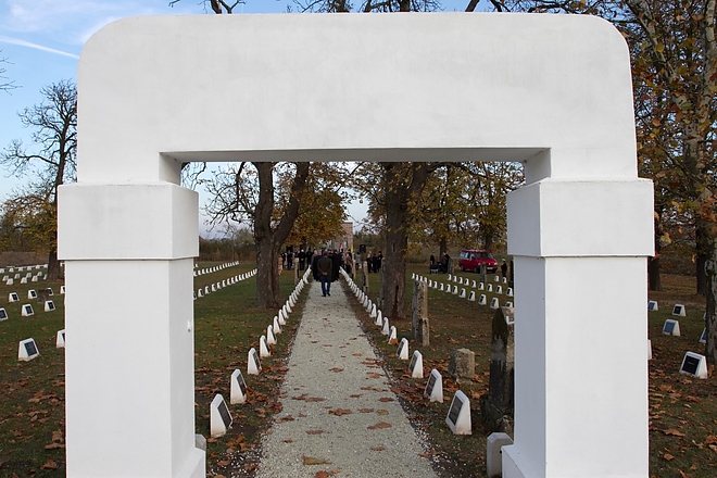 katonetemeto_181029ml_8.jpg katonetemeto_181029ml_8.jpg