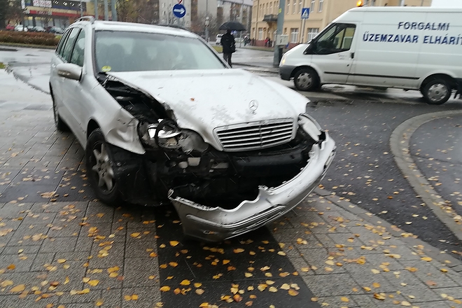 baleset_181127_3.jpg baleset_181127_3.jpg