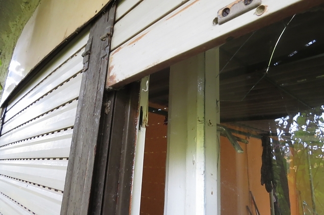 betoro_betort_ablak.jpg betoro_betort_ablak.jpg